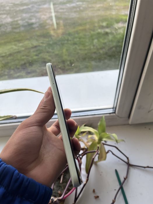 redmi A2+ в харошем састаяни