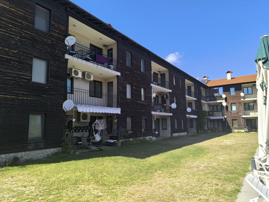 Апартамент двустаен