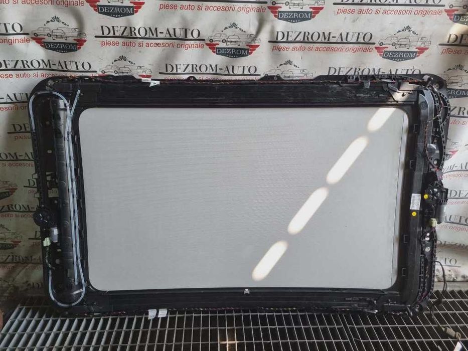 Trapa panoramica 3G9877049A / 3G9877041C VW Passat B8 Variant