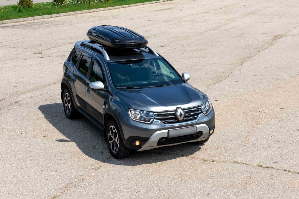 СДАЕТСЯ В АРЕНДУ В УРАЛЬСКЕ автобокс YUAGO  черный (глянец) 390 л.