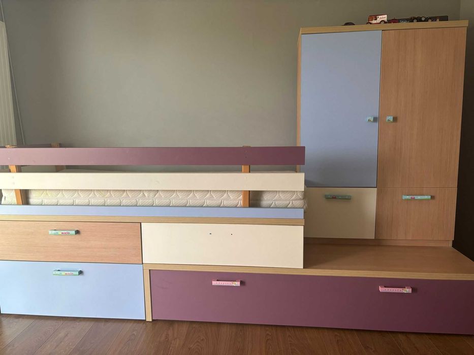 Vand mobila camera copii