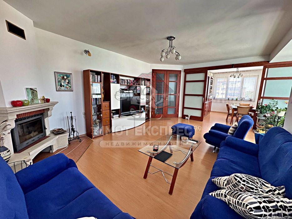 Продава се Етаж от къща в Асеновград - 255 кв.м за 981 €/кв.м - Снимка #4