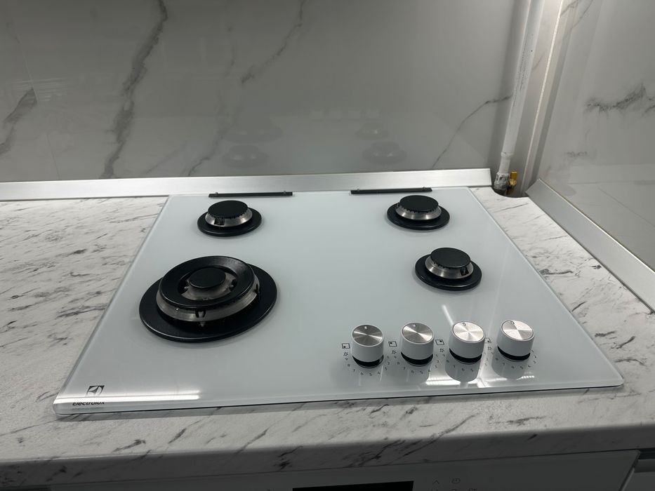 Plita incorporabila Electrolux KGG6436W