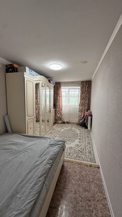 Продам спальный гарнитур