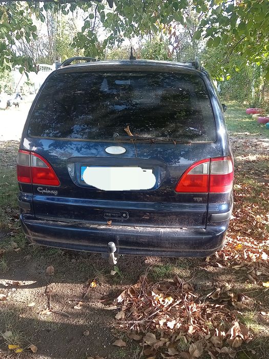 Vând Ford galaxi 2001