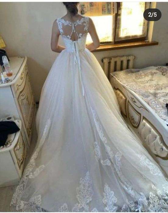 Свадебный платья