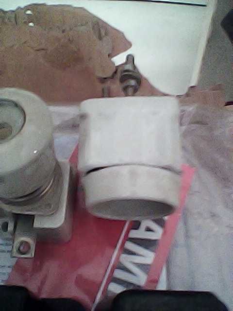 Вискомощни бушони 160 А и Витлови 63,25 А външни бакел. предпазители .