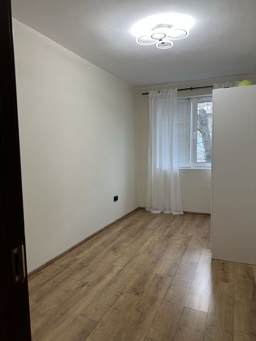 Продава се Тристаен апартамент в Пловдив, Кършияка - 74 кв.м за 1372 €/кв.м - Снимка #5