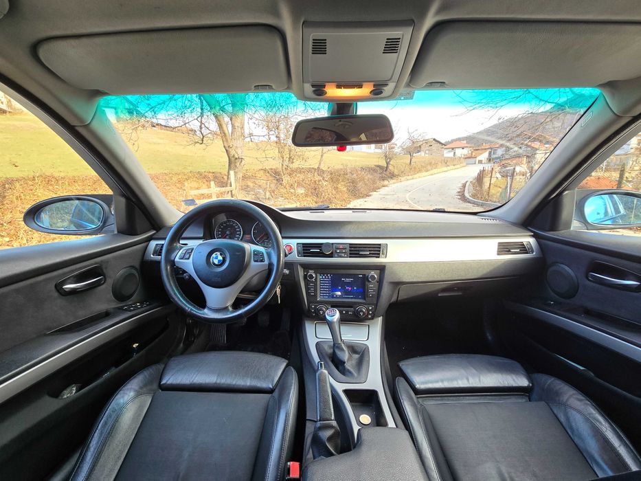 BMW E90 320D 163HP НА ЧАСТИ!!