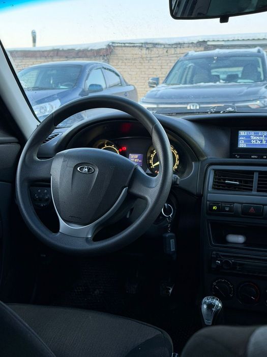 Продам Приору-2 в хорошем состоянии