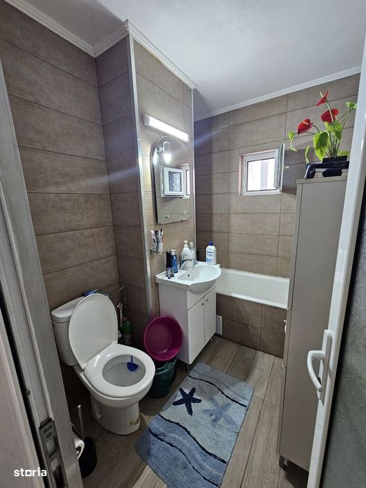 Apartament 3 camere etaj 2 central Mioveni