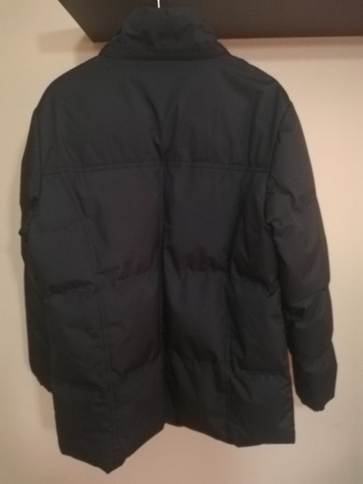 Vând geacă damă, de fâș, neagră, mărimea 42-44