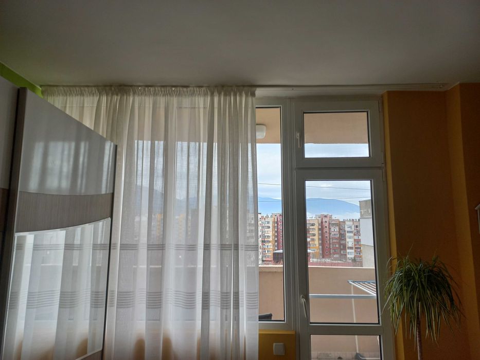 Перде чисто ново