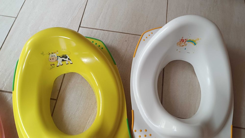 Детски анатомичен неплъзгащ адаптор седалка за тоалетна чиния гърне