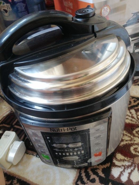 Мультиварка продаётся