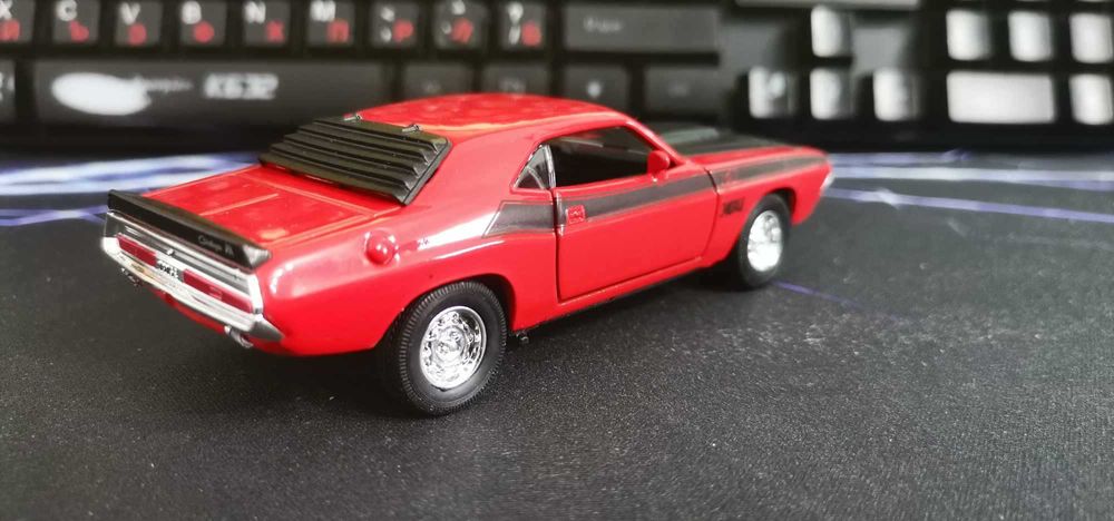 Додж Чалинджър '70 в мащаб 1:34