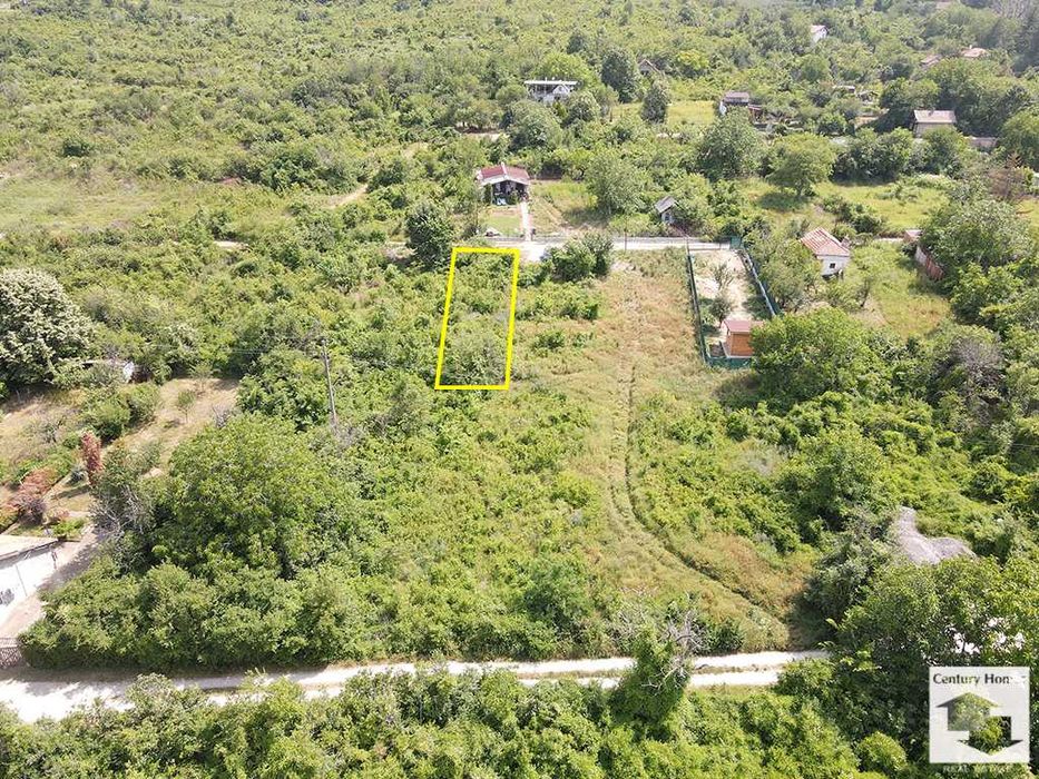 Продава се Парцел в Горна Оряховица - 439 кв.м за 20 €/кв.м - Снимка #2