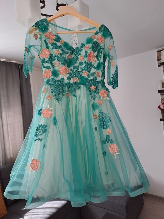 Vând rochie eveniment