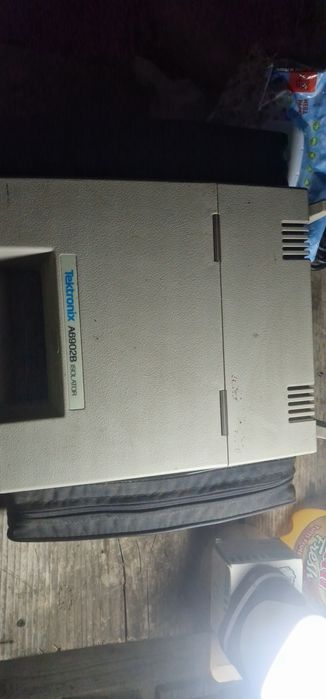 Izolator de semnal Tektronix