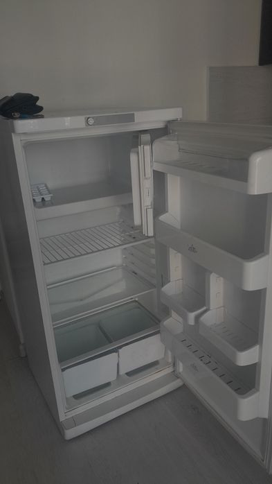 Холодильник Indesit