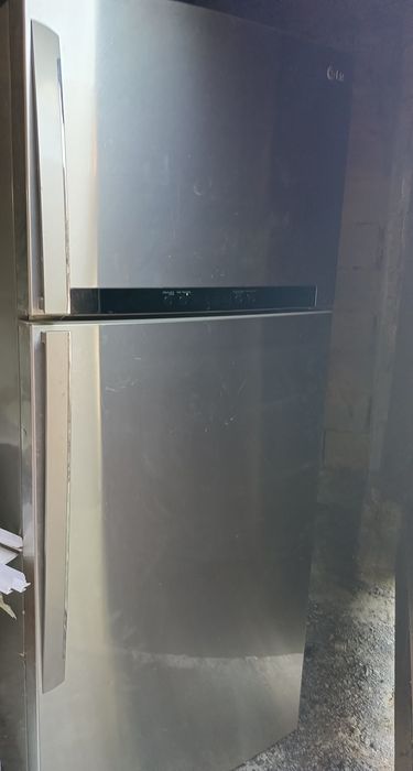 Продам холодильник LG