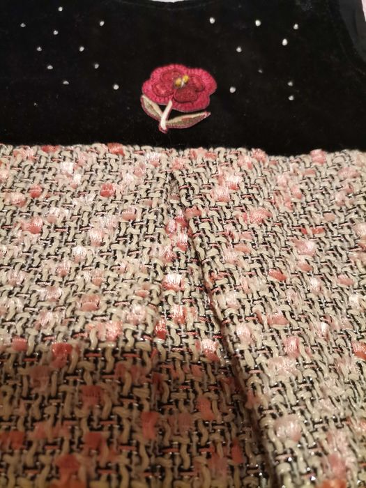 Vând sarafan și blanita scurta fetite 18-24 luni