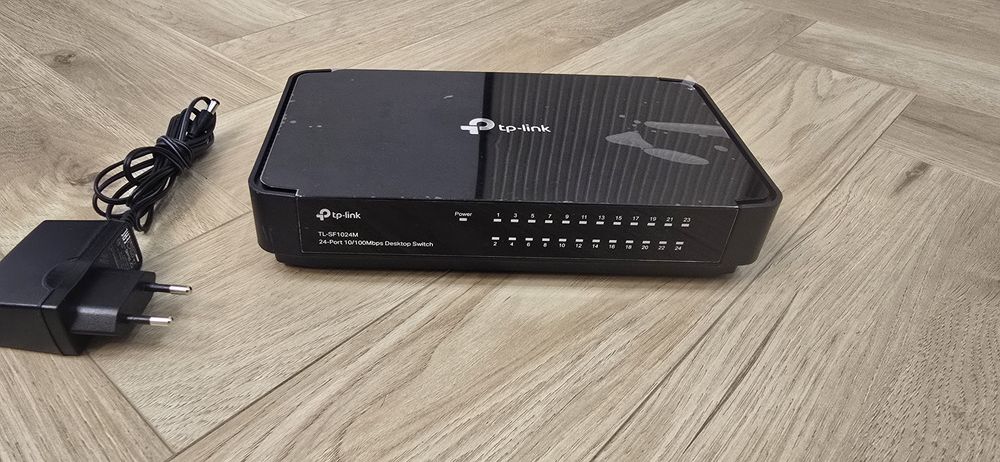 Свич, коммутатор TP-link