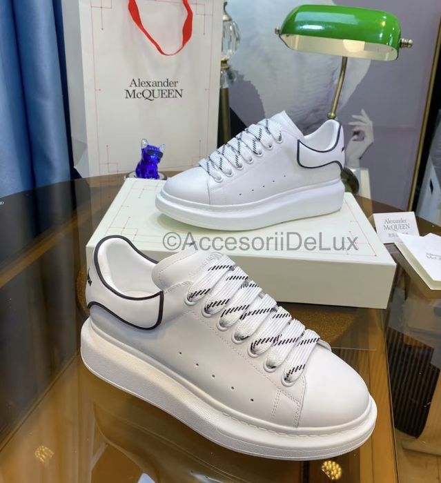 Alexander McQueen White/White Black Sneakers Full Box Verificare Colet