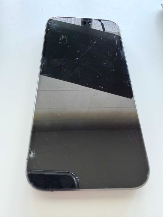 Iphone 14 Pro, 256gb, midnight purple, baterie 86%