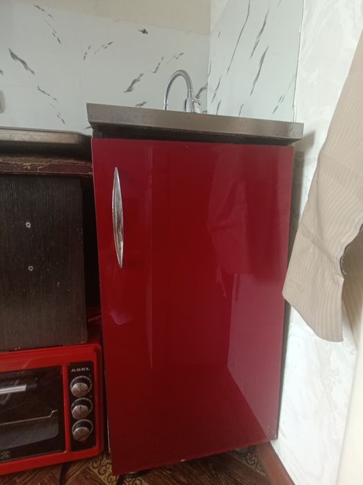 Продам  кухонный  гарнитур