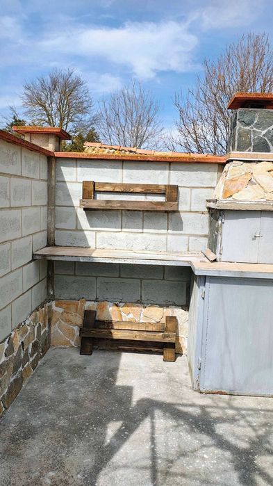 Дървени саксийници/саксии/кашпи