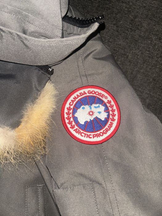 Geaca canada goose