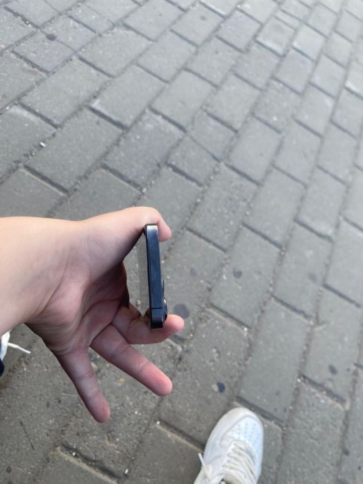 Продам  iPhone 13 Pro