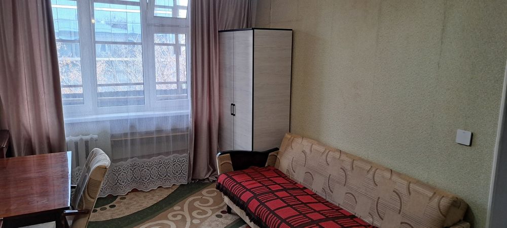 1-комн 1/5/5 ул. Аккурган (Новомосковская) от собственника