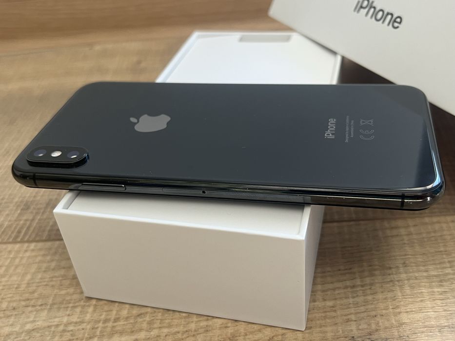iPhone XS Max, 256GB, Space Gray като нов