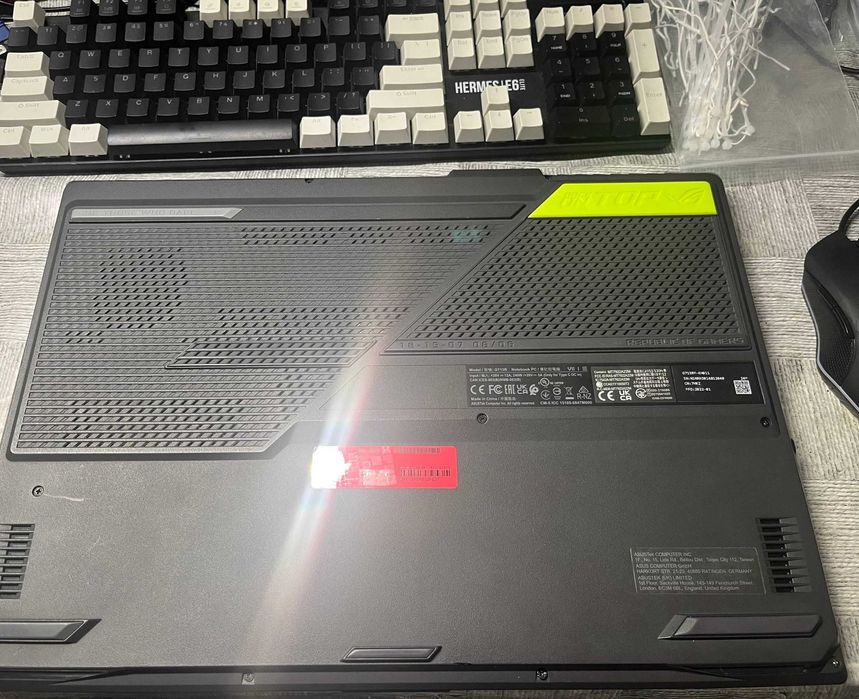 ASUS ROG G713 Ryzen 7 6800h, RTX 3060, 16gb ram, 360hz