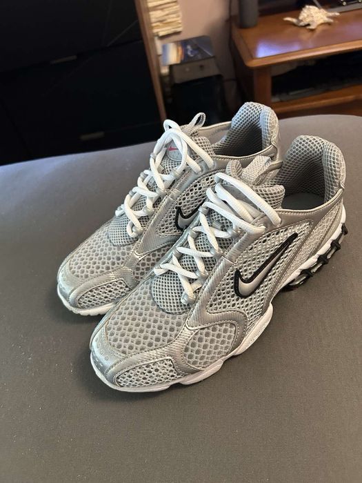 Маратонки Nike размер 42