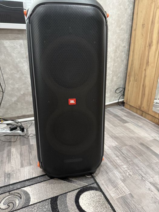 JBL Partybox 710