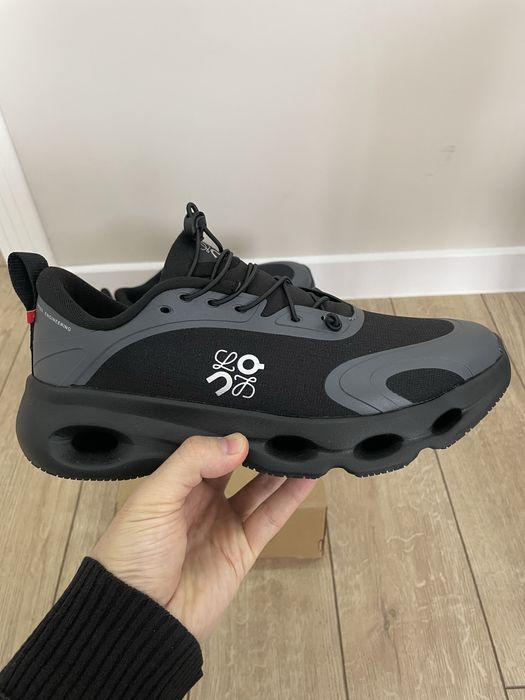 Кроссовки On x Loewe