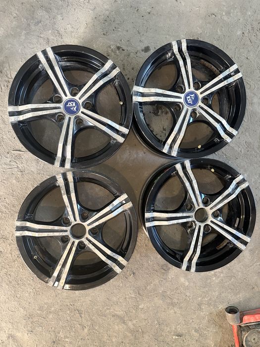 R16 PCD 5*114.3 Комплект легкосплавных дисков