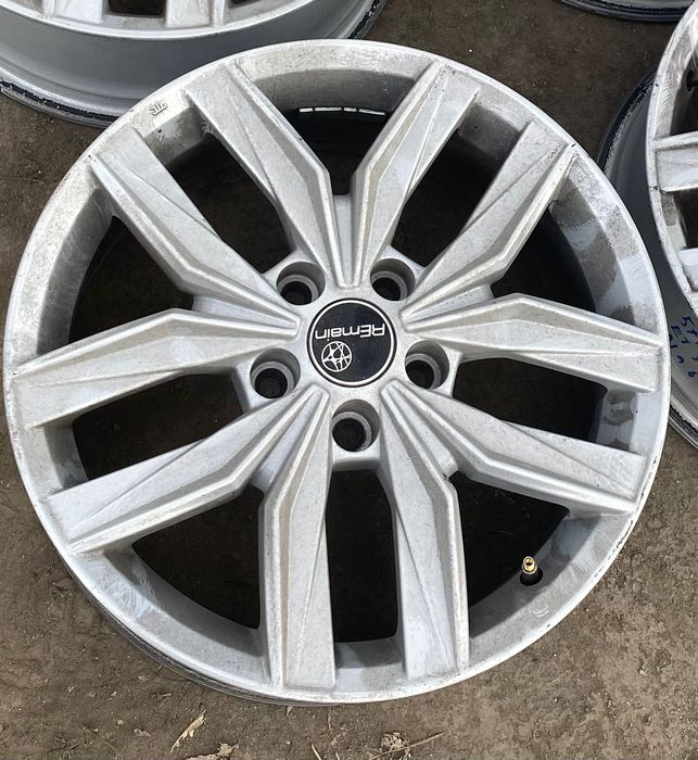 Продам диски 17 размер