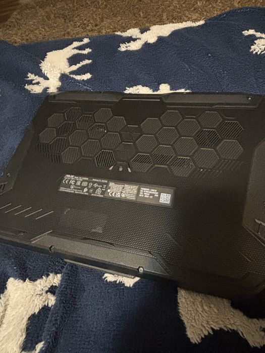 Asus Tuf Gaming 16 GB Ram GTX 1650 curatat! CU ACCESORI!