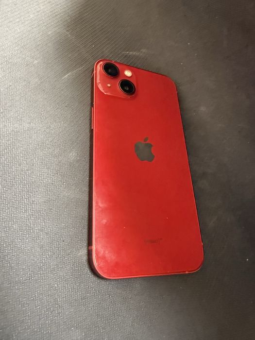 iPhone 13 256gb / отличен