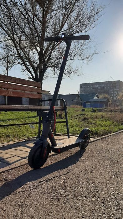 Электросамокат Xiaomi m365 pro