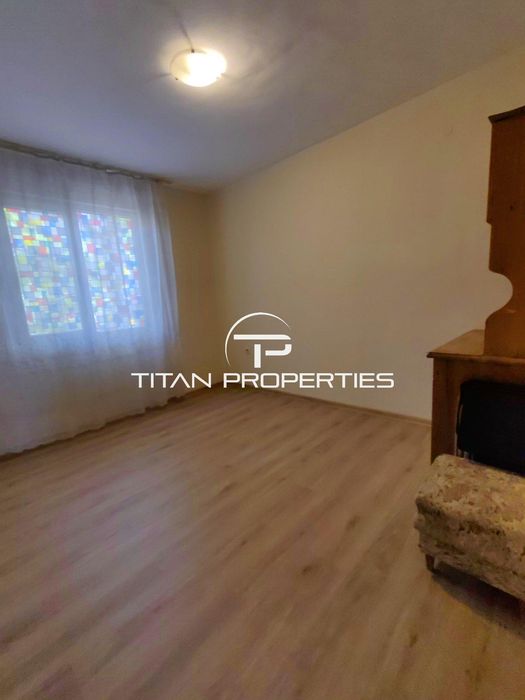 Дава се под наем Четиристаен апартамент в Пловдив, Каменица 1 - 130 кв.м за 700 € - Снимка #5