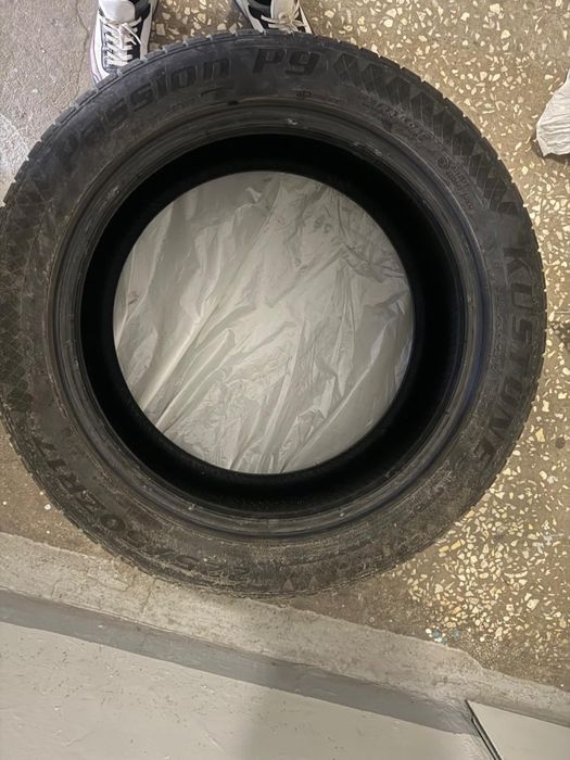 Автошины летние почти новые 225/50/R17
