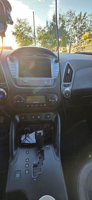 Hyundai ix35 LuxuryLine 184cp 4x4