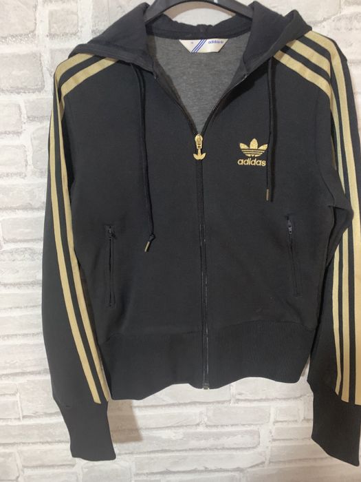 Горнище. Adidas оригинално