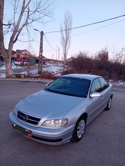 Opel Omega 2.2 144