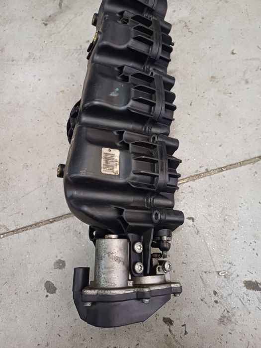 Galerie admisie cu clapete, cod 03L129711AG, VW Passat CC (357), 2.0
